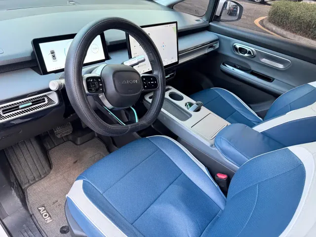 GAC Aion Y — Фото автомобиля 10