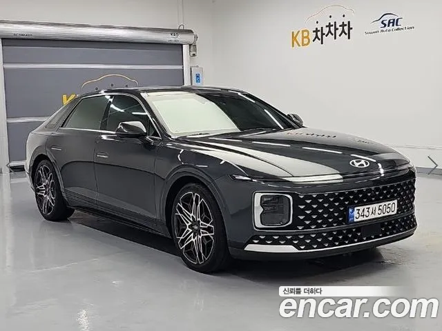 Hyundai Grandeur GN7 — Фото автомобиля 4