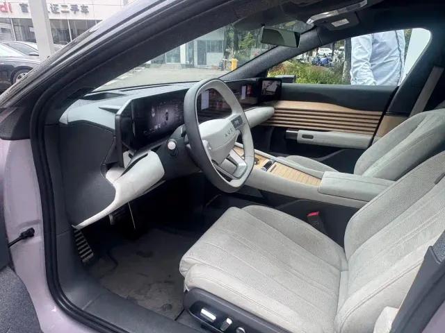 Audi E5 Sportback — Фото автомобиля 7