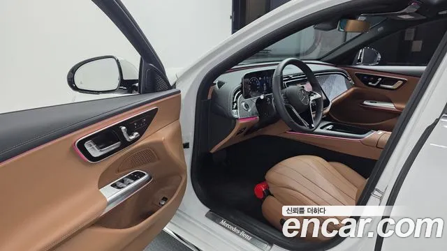 Mercedes-Benz E-Class W214 — Фото автомобиля 15