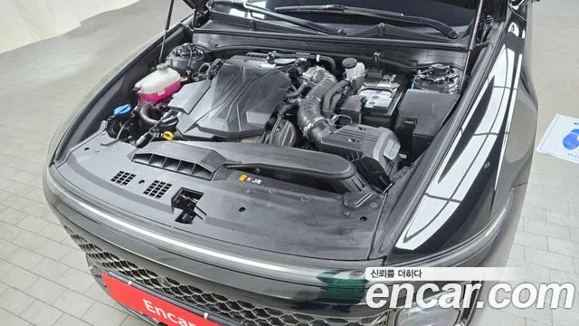 Hyundai Grandeur Grandeur (GN7) 3.5 Бензин 4WD — Фото автомобиля 6