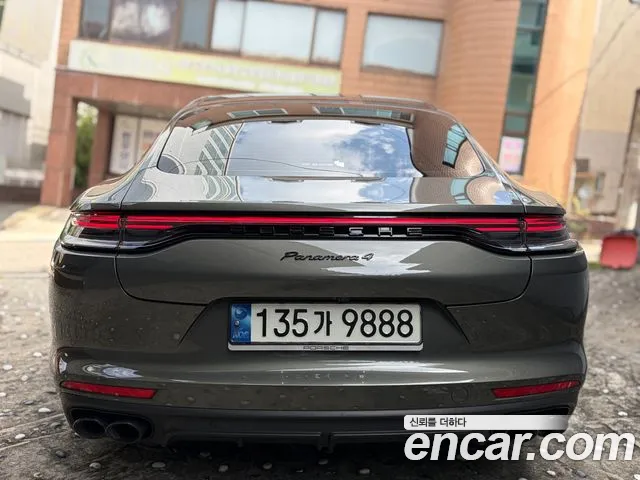 Porsche Panamera — Фото автомобиля 4