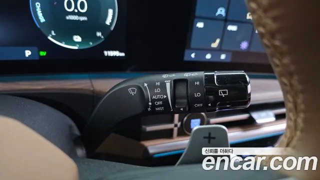 Hyundai Santa Fe MX5 — Фото автомобиля 28