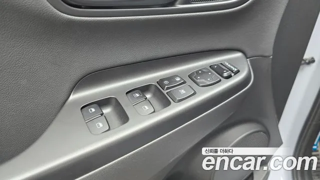 Hyundai Kona Новый Kona Бензин 2.0 2WD — Фото автомобиля 20