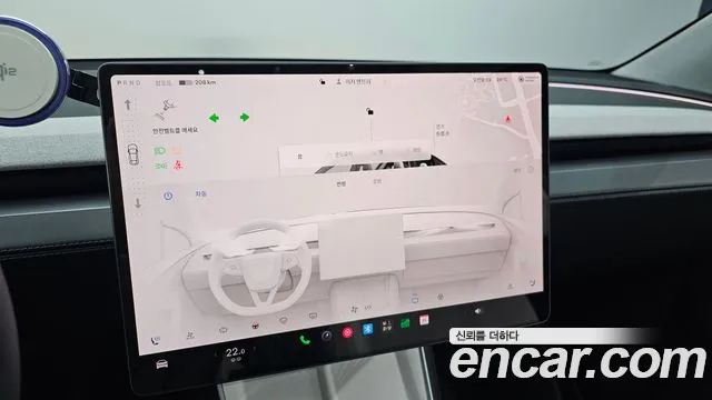 Tesla Model Y — Фото автомобиля 22