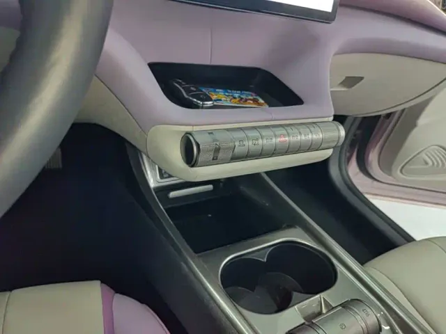 BYD Dolphin — Фото автомобиля 13