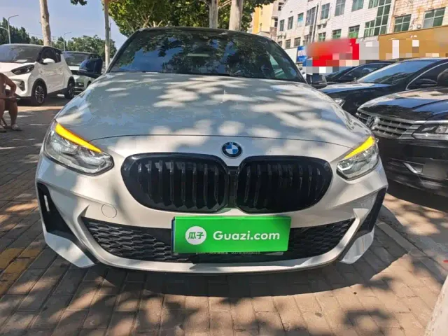 BMW 1 Series — Фото автомобиля 2