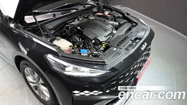 Kia K8 — Фото автомобиля 6