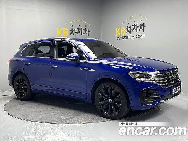 Фотография автомобиля — Volkswagen Touareg Generation 3
