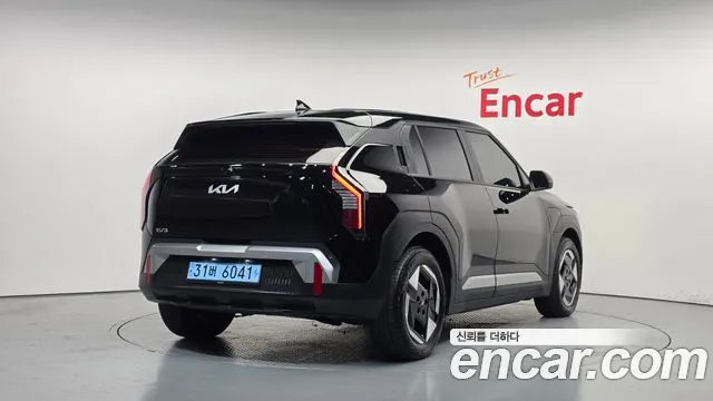 Kia EV3 — Фото автомобиля 2