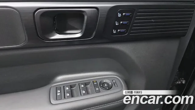 Hyundai Santa Fe — Фото автомобиля 17