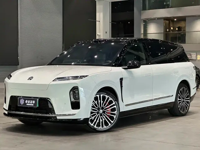 Фотография автомобиля — Nio ES8