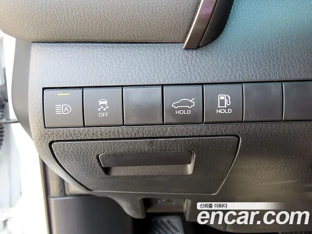 Toyota Camry XV70 — Фото автомобиля 12