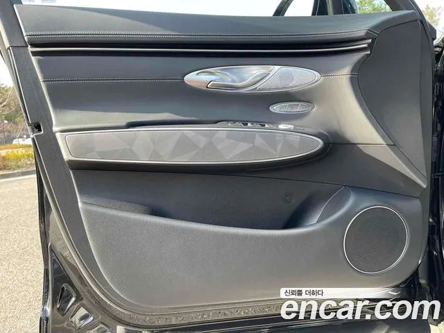 Genesis GV70 3.5T Бензин AWD — Фото автомобиля 11