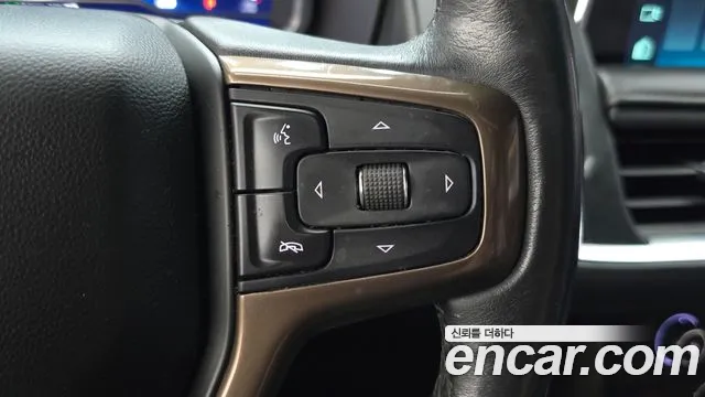 ChevroletGMDaewoo Tahoe Tahoe 6.2 High Country 4WD — Фото автомобиля 16