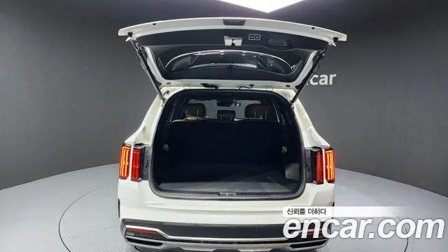 Kia Sorento Sorento 4-е поколение Дизель 2.2 2WD — Фото автомобиля 20