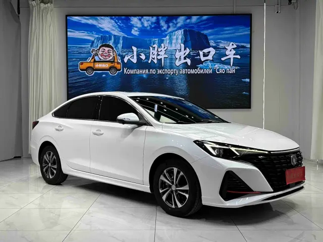 Changan Eado — Фото автомобиля 3