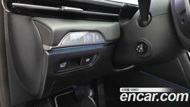 Genesis GV80 — Фото автомобиля 23