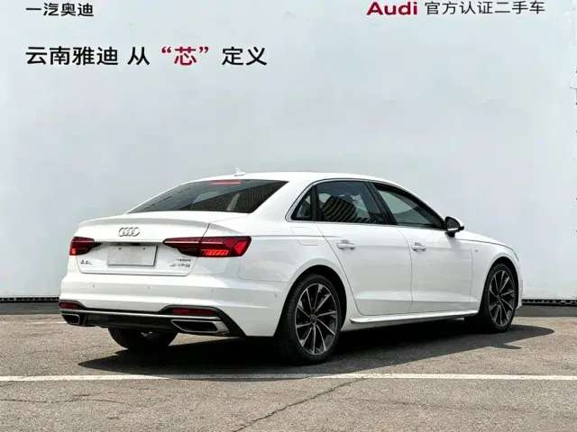 Audi A4L — Фото автомобиля 5