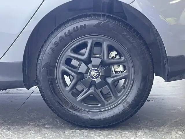 BYD Qin PLUS — Фото автомобиля 10