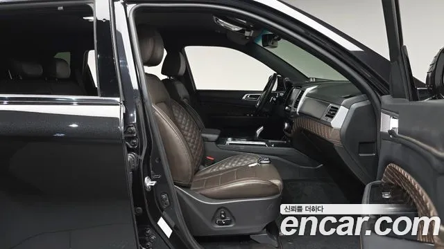 KG_Mobility_Ssangyong Rexton All Rexton Дизель 2.2 4WD — Фото автомобиля 18