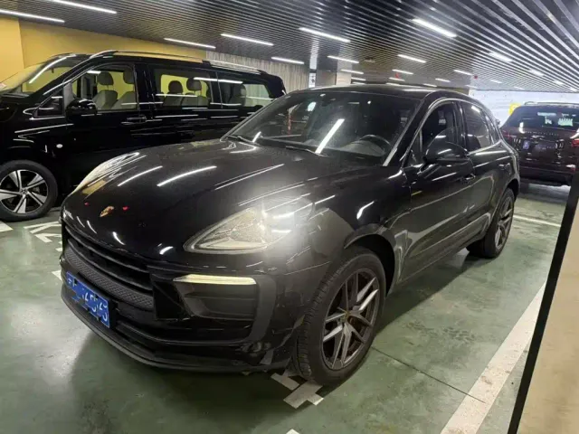 Фотография автомобиля — Porsche Macan