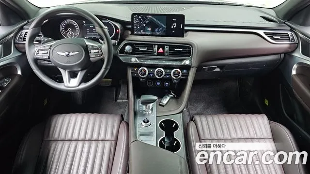 Genesis G70 — Фото автомобиля 7