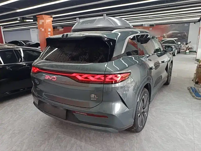BYD Tang L — Фото автомобиля 6