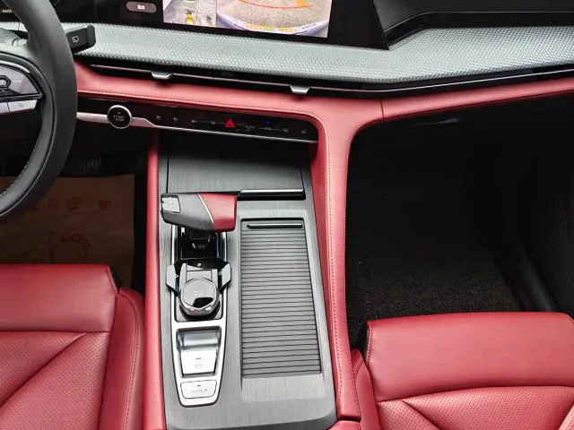Changan CS75 Plus — Фото автомобиля 10