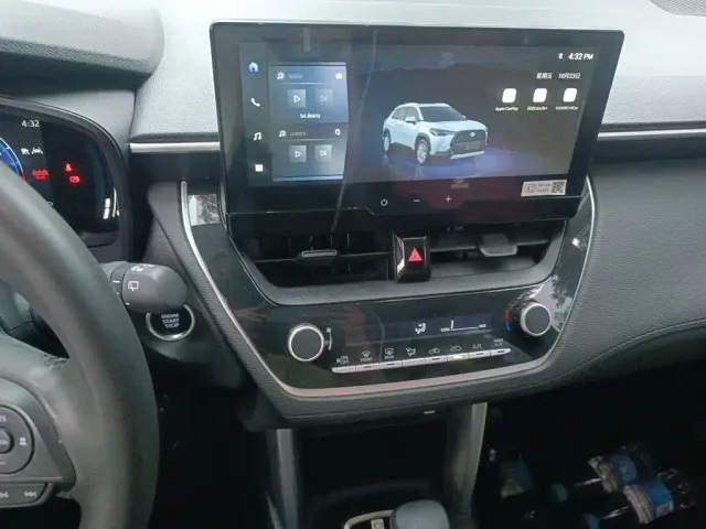 Toyota Corolla Cross — Фото автомобиля 9