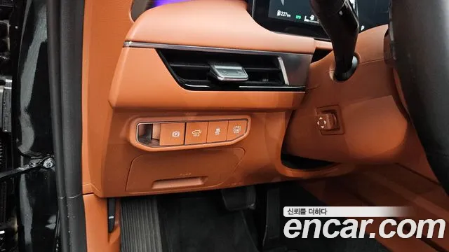 Kia K8 (New) Hybrid — Фото автомобиля 22
