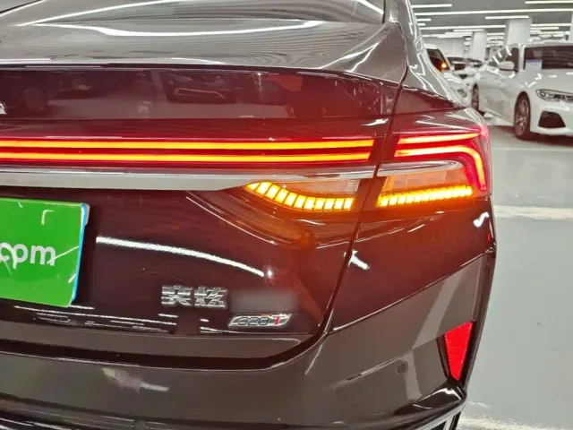 Dongfeng Yixuan MAX — Фото автомобиля 7