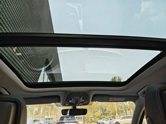 Audi A4L — Фото автомобиля 9