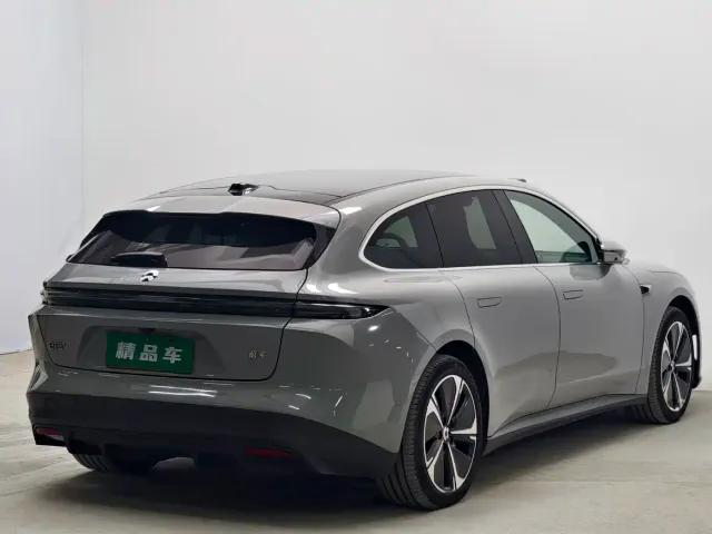 Nio ET5 Touring — Фото автомобиля 4