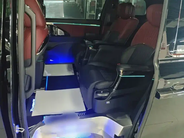 GAC Trumpchi M8 — Фото автомобиля 16
