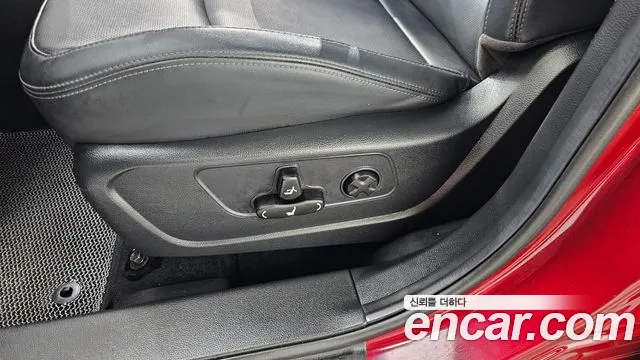 KG_Mobility_Ssangyong TIBOLI Very New Tivoli Бензин 1.5 2WD — Фото автомобиля 27