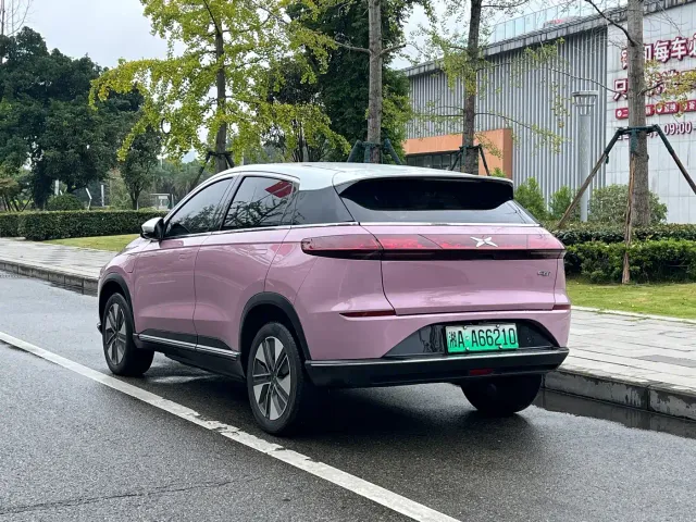 Xpeng G3 — Фото автомобиля 18