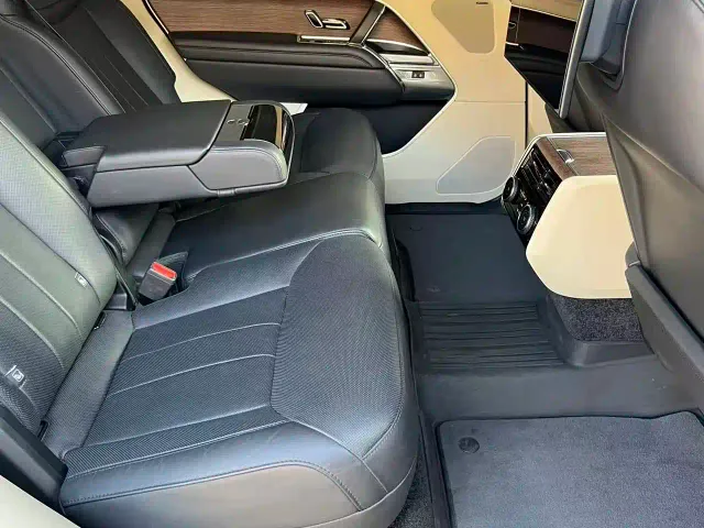 Land Rover Range Rover — Фото автомобиля 4
