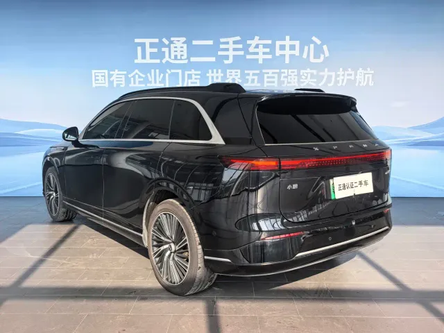 Xpeng G9 — Фото автомобиля 9