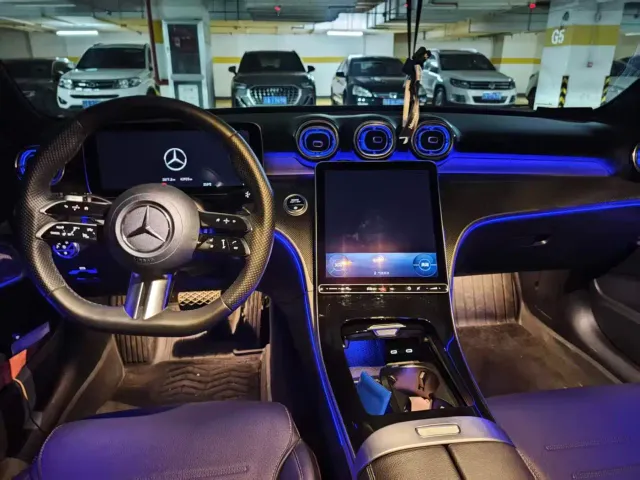 Mercedes-Benz C-Class — Фото автомобиля 8