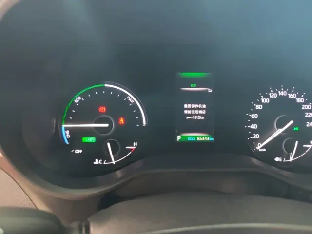 Toyota Sienna — Фото автомобиля 11