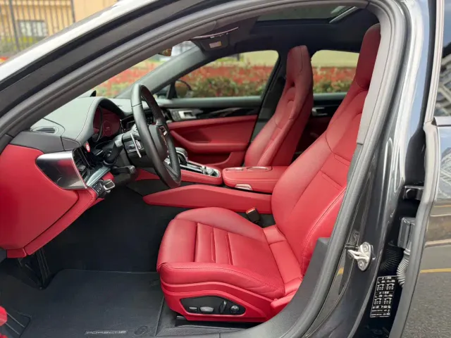 Porsche Panamera — Фото автомобиля 7