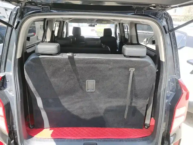 Wuling Zhengcheng — Фото автомобиля 18