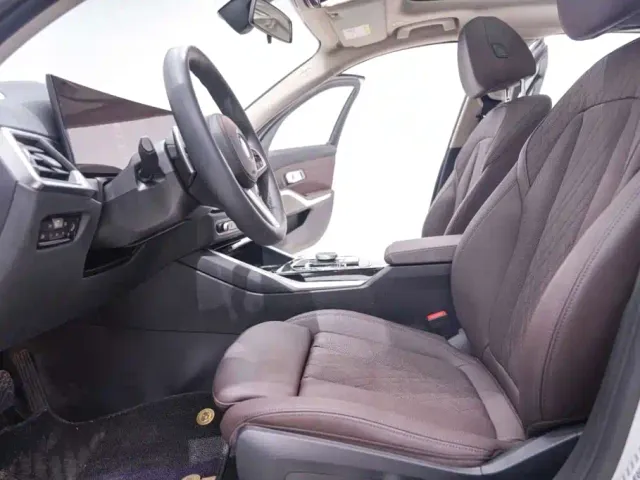 BMW 3 Series — Фото автомобиля 22