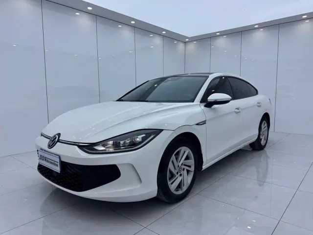 Фотография автомобиля — Volkswagen Lamando