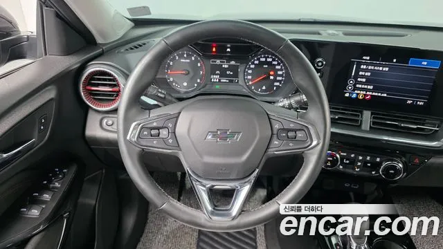 Chevrolet Trax — Фото автомобиля 12