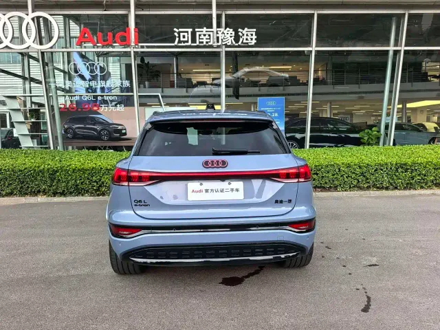 Audi Q6L e-tron — Фото автомобиля 5