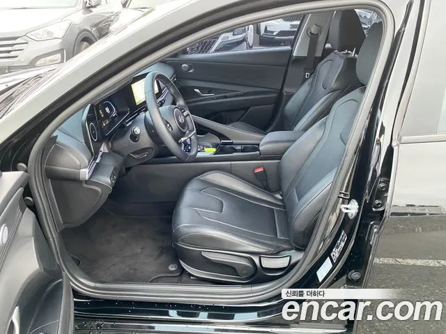 Hyundai Avante CN7 — Фото автомобиля 13