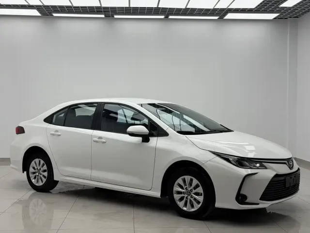 Toyota Corolla — Фото автомобиля 3