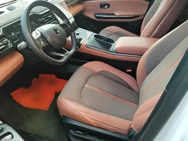 Nio EC6 — Фото автомобиля 14